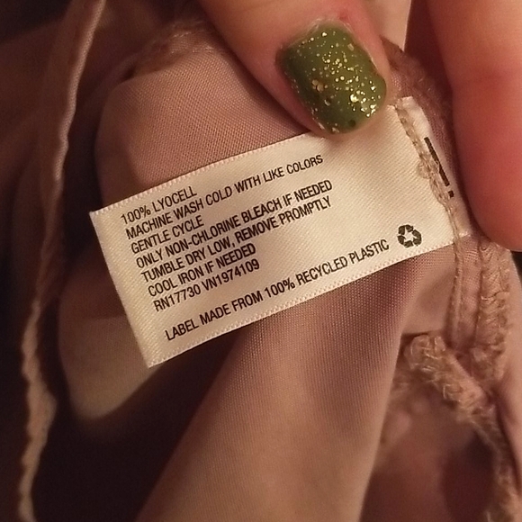 Universal Thread button up blouse - Picture 3 of 3